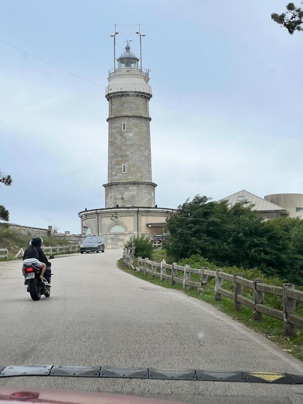 El Pisuco De Lu Entre Puertochico Y El Sardinero Apartment Сантандер Екстериор снимка